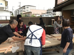 10月1日木工教室開催しました。